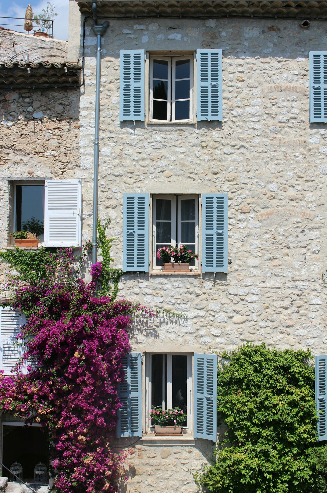 french house exterior